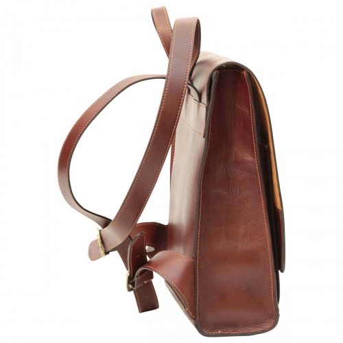 LEATHER BACKPACK WITH BUCKLE CLOSURE - BROWN